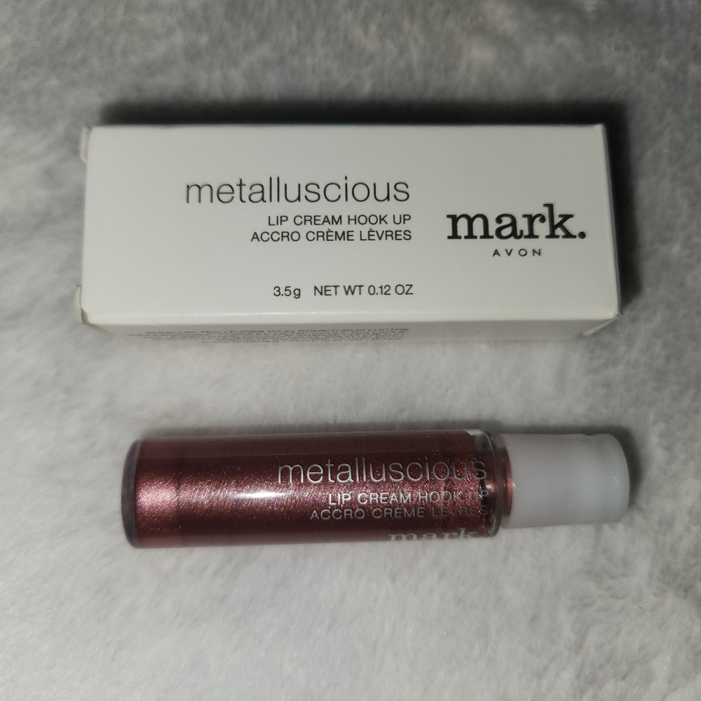 Avon Mark Metalluscious Lip Cream